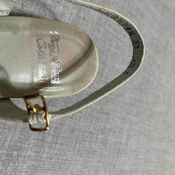 Vintage Leather Mayfair Women's Sandals size 9N - Picture 8 of 8